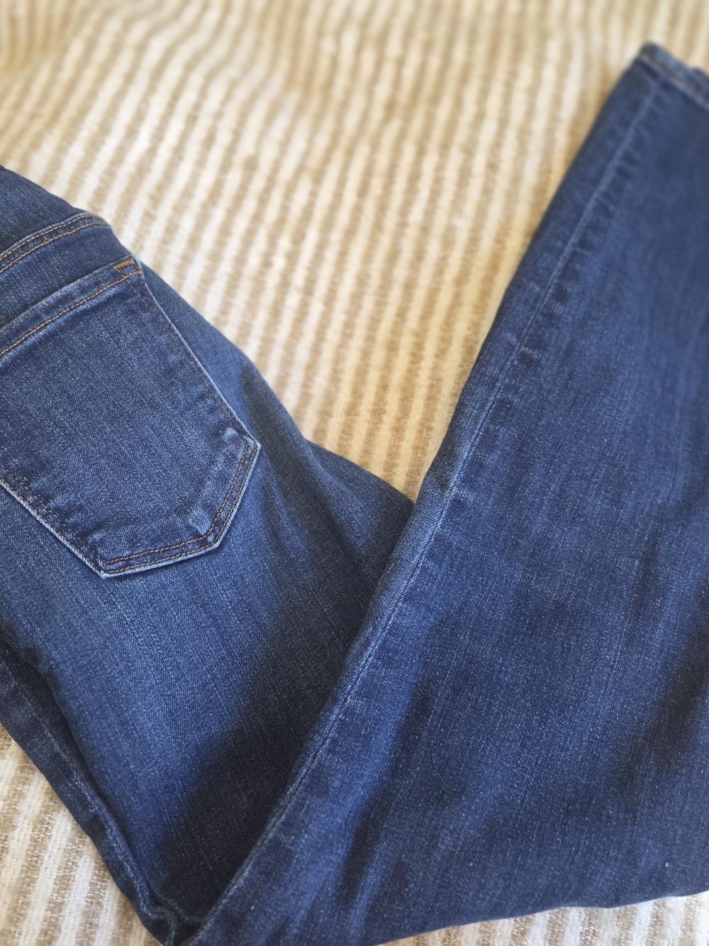 J Brand Women’s Dark Indigo Skinny Jeans